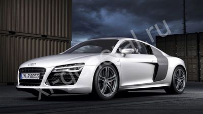 Лобовое стекло Audi R8